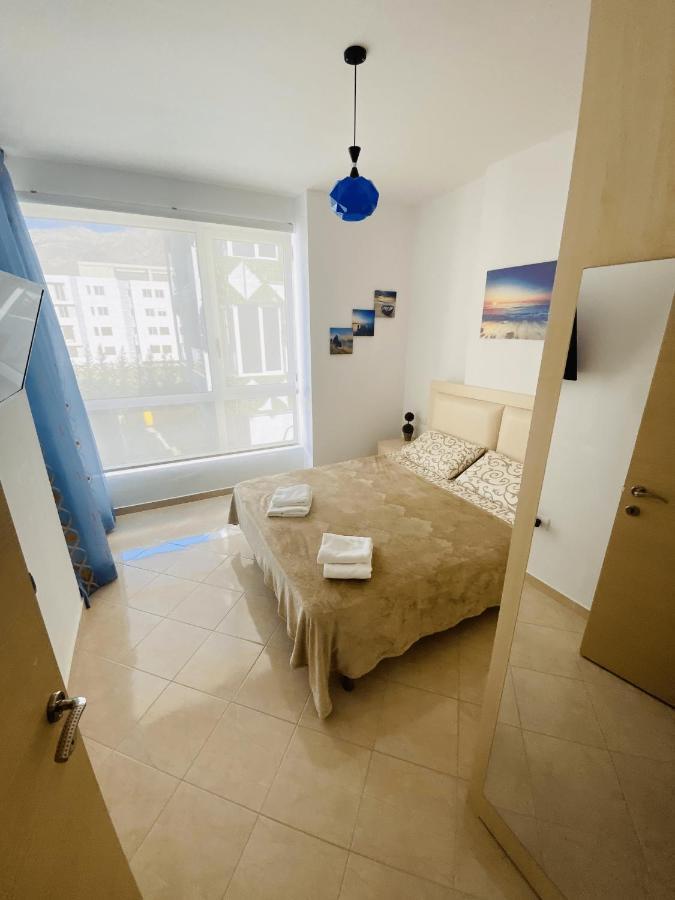 Madernas Bernad Apartment Orikumi Exteriér fotografie